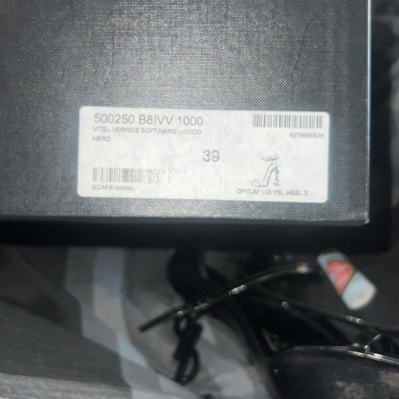 Ysl mug holders authentic size 8 lightly worn - Picture 7 of 10